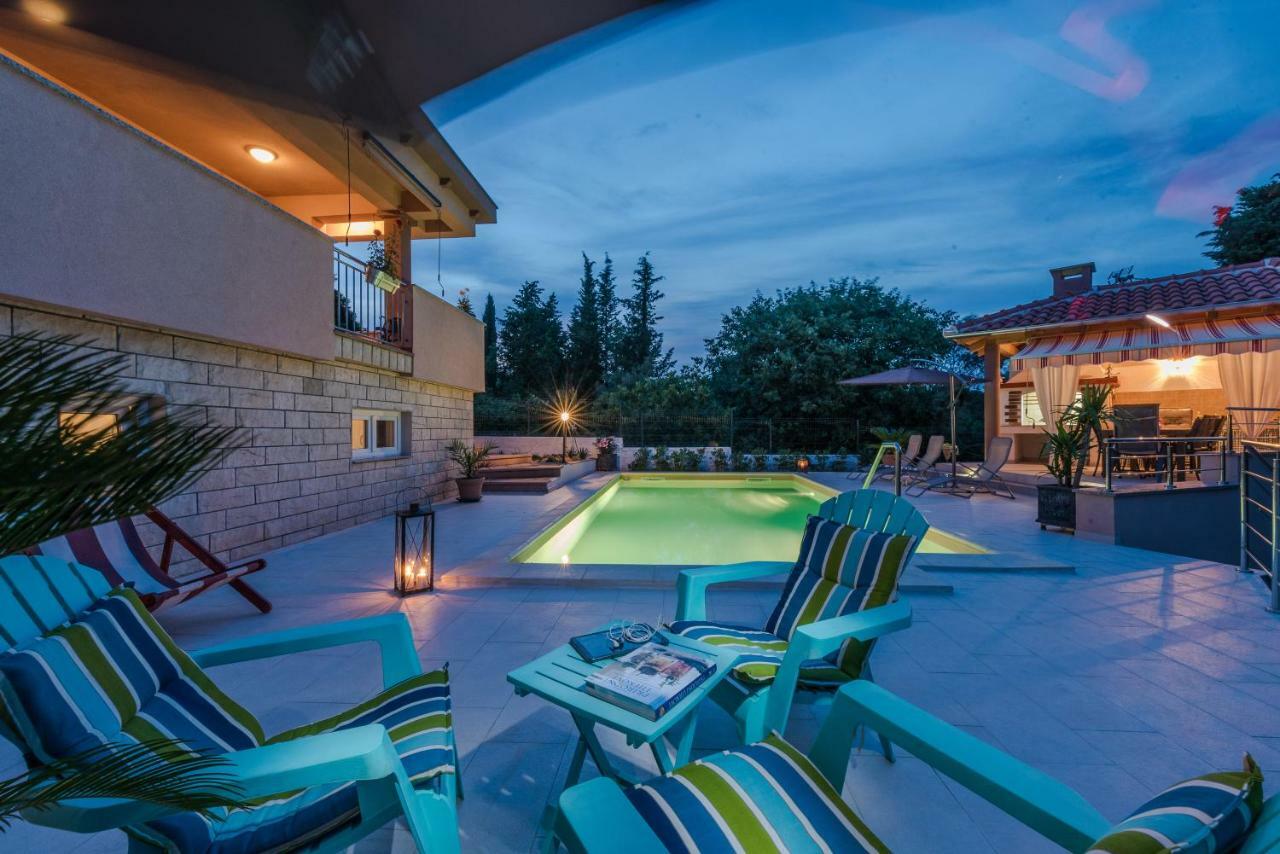 Apartments Jelavic Sutomiscica Dış mekan fotoğraf