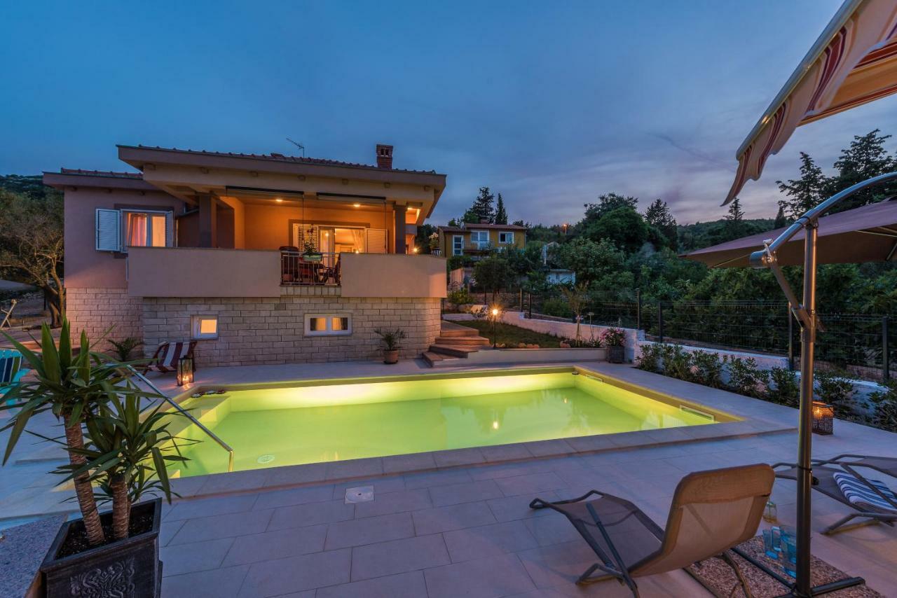 Apartments Jelavic Sutomiscica Dış mekan fotoğraf